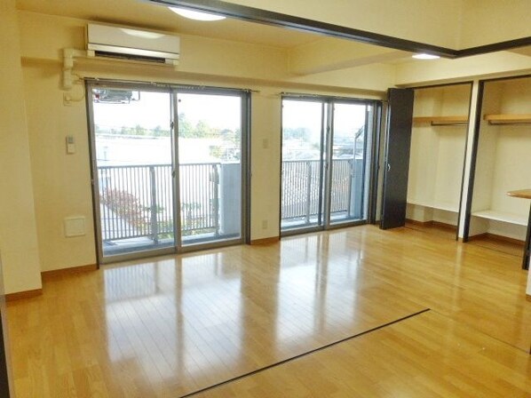 セカンド調布の物件内観写真